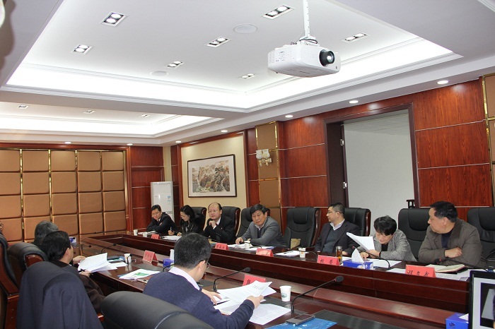党组书记、院长王再夫汇报工作.JPG